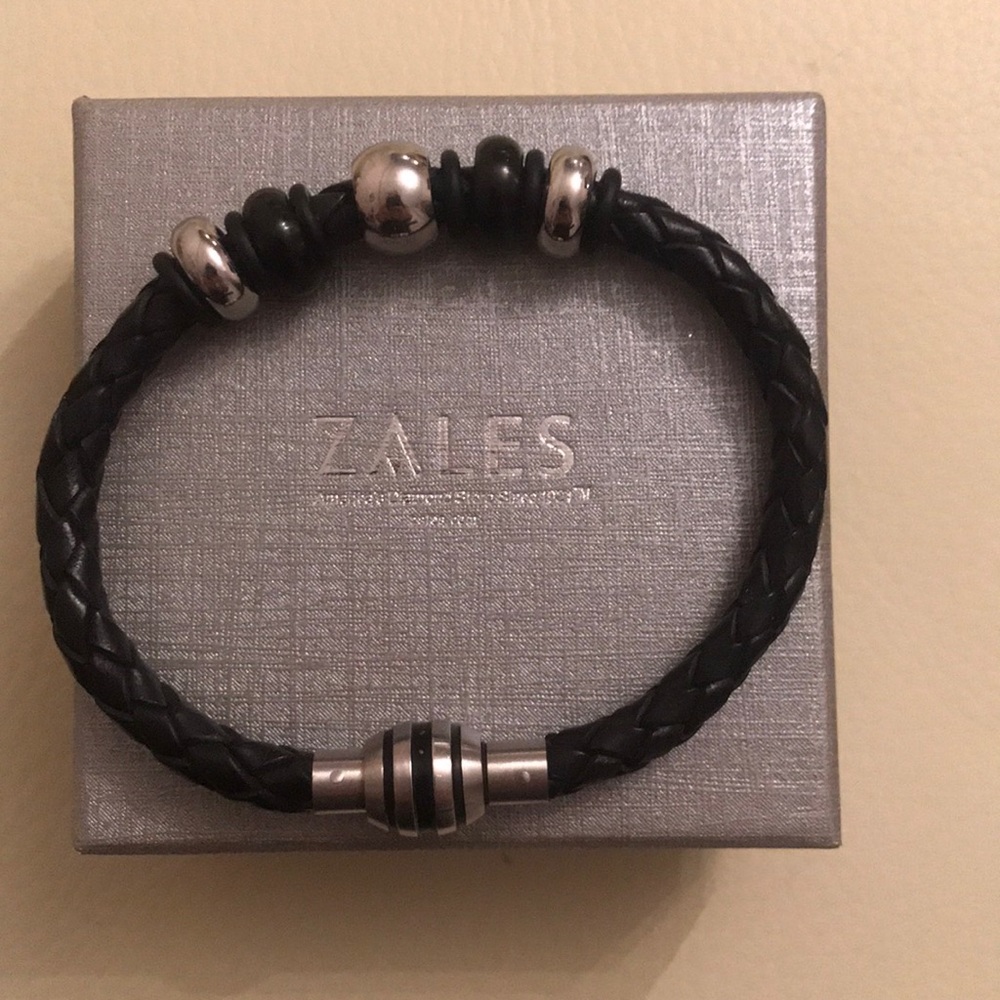 Zales Men’s Braided Black Leather Bracelet
